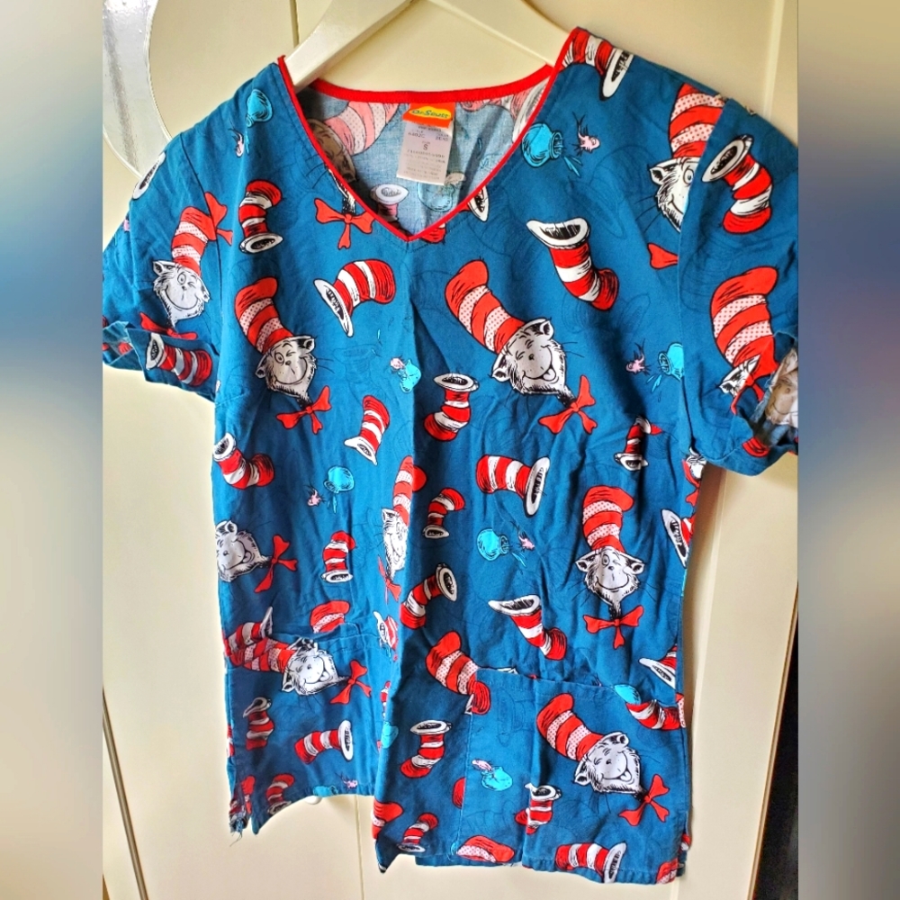 Dr. Seuss Scrub Top size S Cat in the Hat
